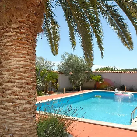 Holiday Margherita Pula