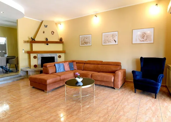 Holiday Margherita Дом отдыха