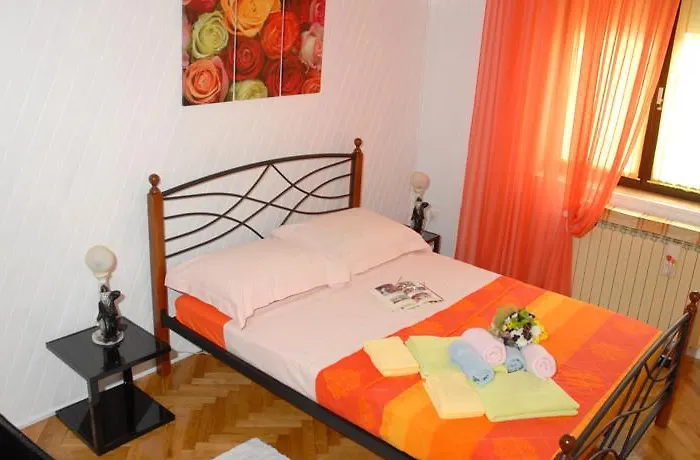 Holiday Margherita Дом отдыха Пула