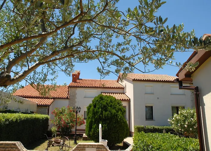 Holiday Margherita Дом отдыха *